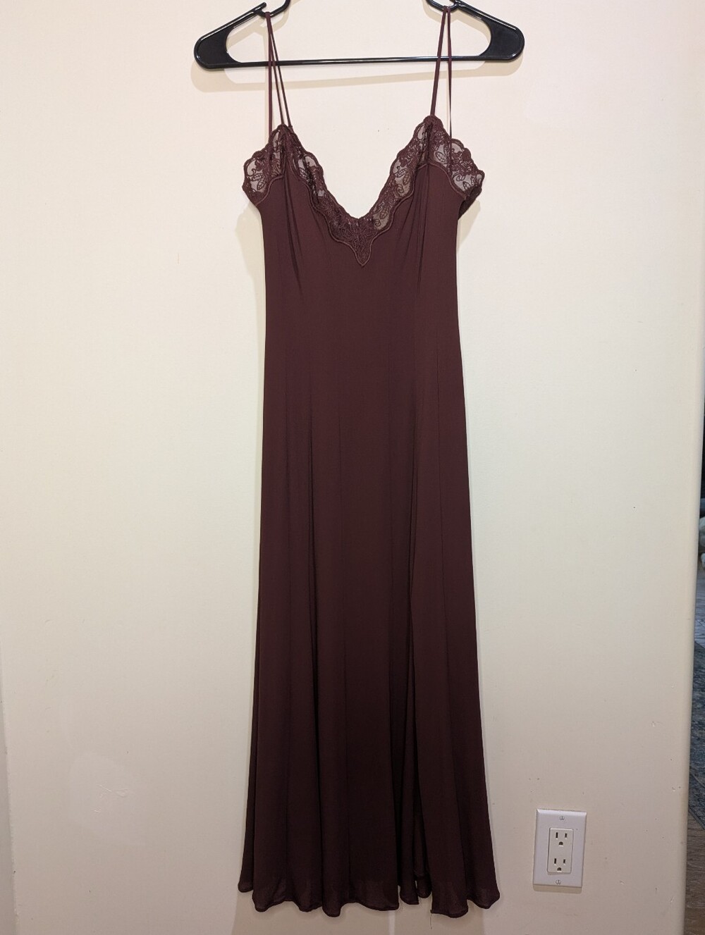 Reformation Lucine Chocolate Brown Lace Midi Dress Cocktail Viscose Size 6 - Picture 3 of 8
